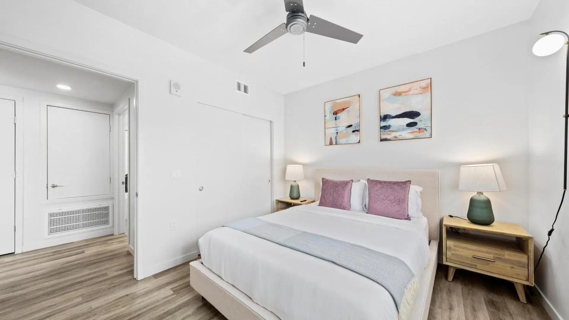 Blue Marlin 3Br Retreat With Marina View Pool Apartment Los Angeles