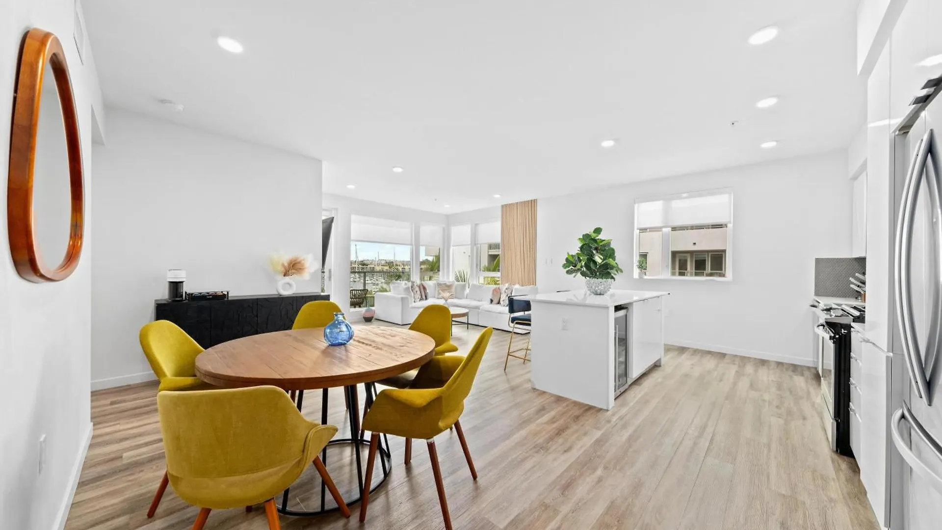 Blue Marlin 3Br Retreat With Marina View Pool Apartment Los Angeles 0*,  United States