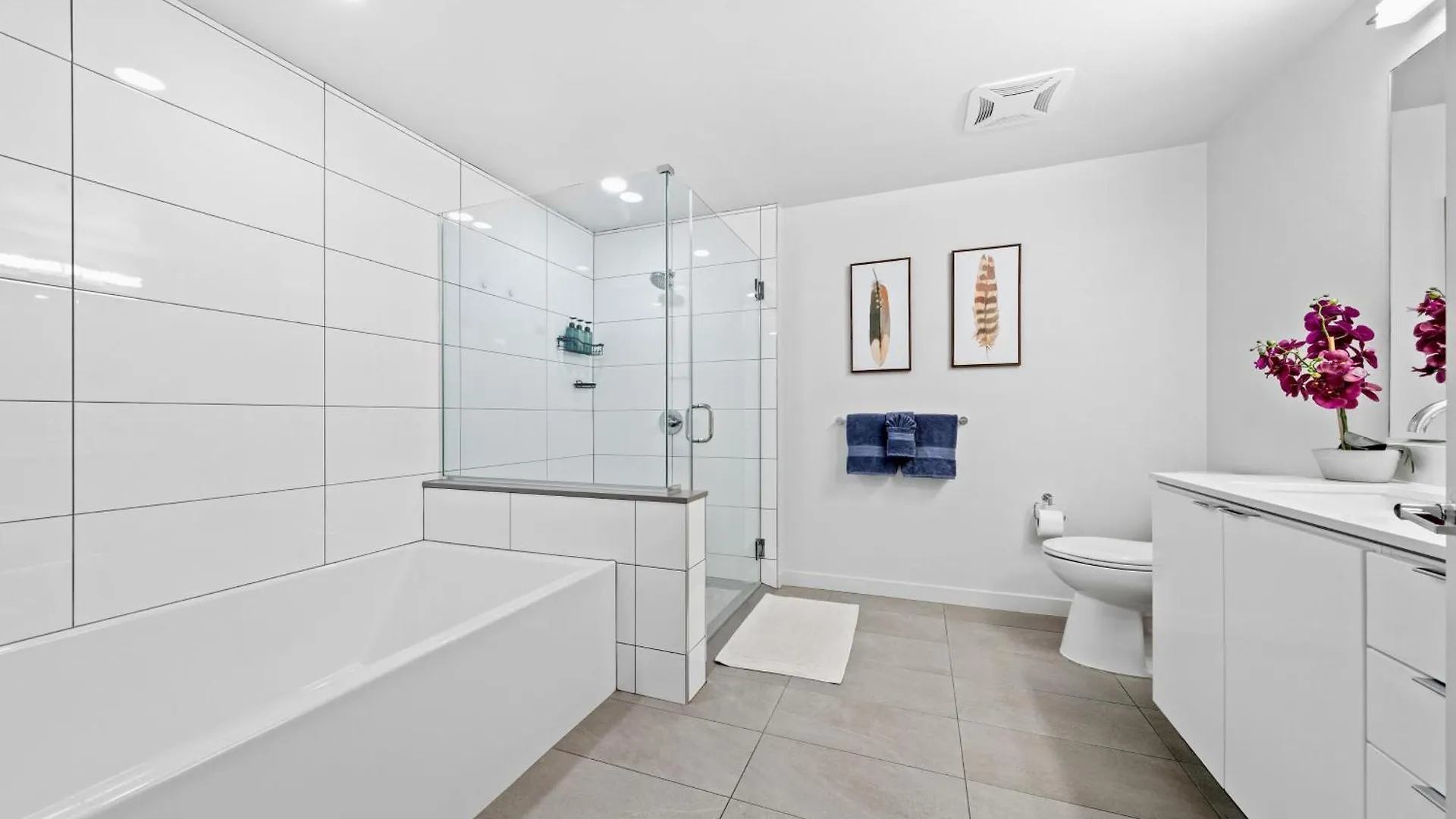 Blue Marlin 3Br Retreat With Marina View Pool Apartment Los Angeles